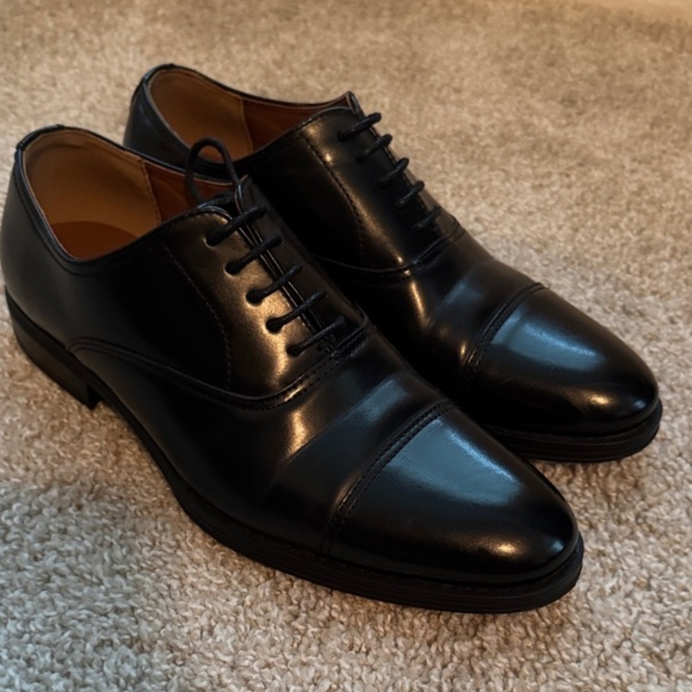 Nine West Men's Classic Black Oxfords